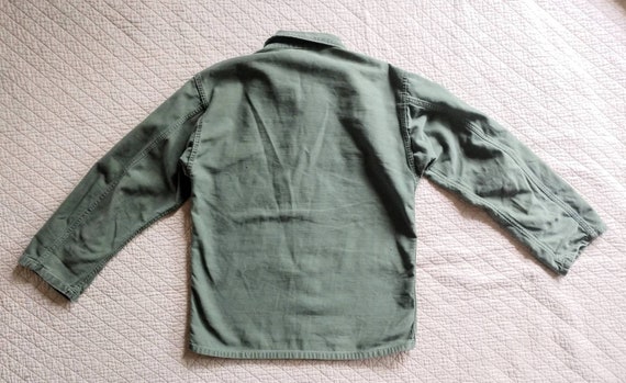 Post WWII army fatigues cotton field shirt chest … - image 6