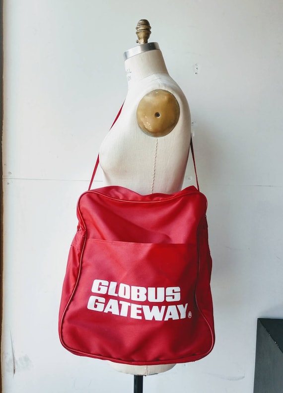 70's travel bag Globus Gateway red nylon zip carry