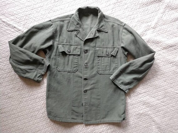 Post WWII army fatigues cotton field shirt chest … - image 4