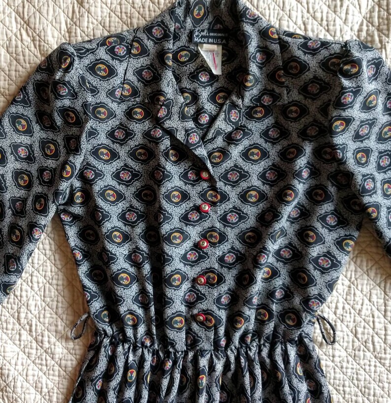 80/'s secretary dress puff sleeve pleated skirt Medium black white romantic pattern