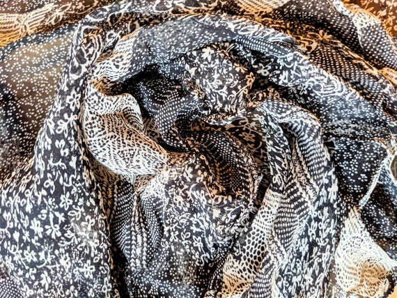Black white chiffon scarf patchwork pattern 23 x … - image 4