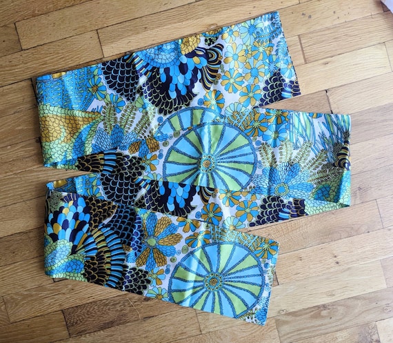 Sixties mod psychedelic long scarf - image 2