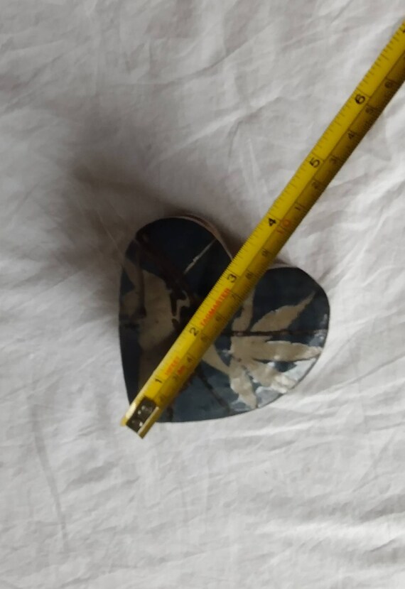 Artisan ceramic box heart shape - image 8