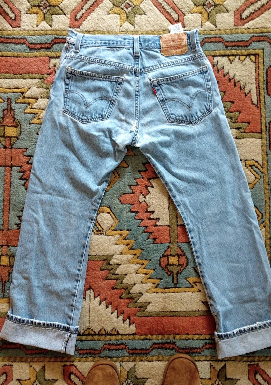 levi jeans with holes in the back