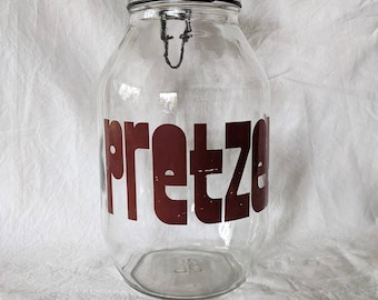 Glass canister jar Triomphe 70&#39;s 3 litre PRETZELS