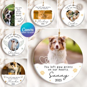 Puede incluir: Adornos redondos de cerámica con fotos de mascotas. Cada adorno presenta una foto de mascota, su nombre y la frase "You left paw prints on our hearts." Los diseños incluyen perros y gatos, con el año 2025.