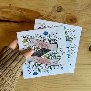 Cartões de aniversário florais (pacote com 2) / Desenhados à mão