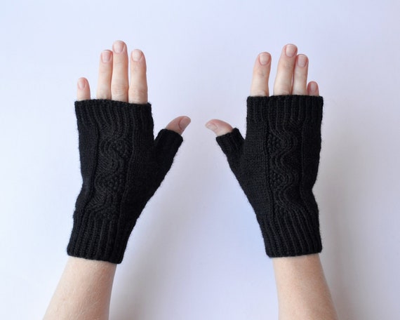 wool fingerless gloves