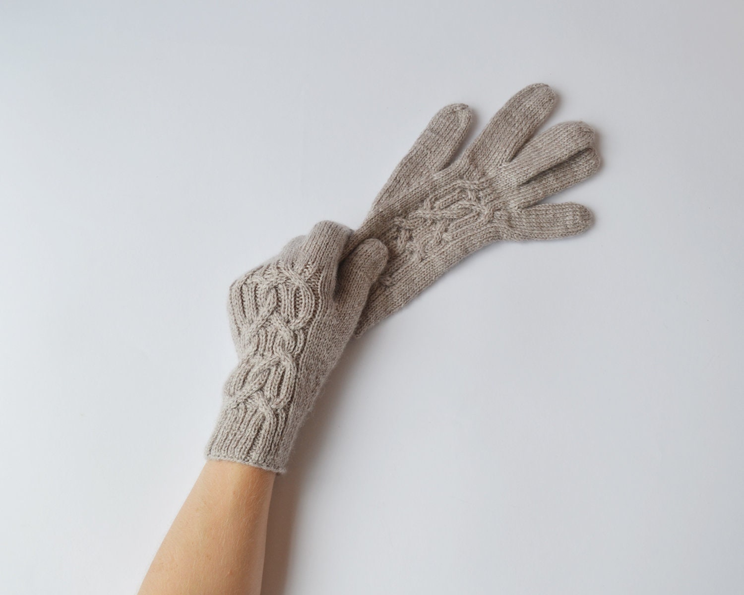 Women merino wool gloves with arans Light grey full finger Etsy
