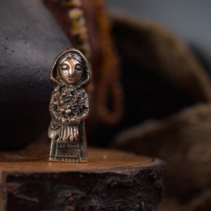 Eir - pendentif en bronze d'inspiration mythologique