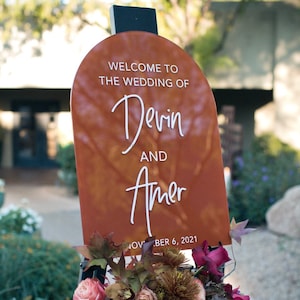 Arch Wedding Welcome Sign • Wedding Sign • Neutral Wedding Sign • Hand Lettered Wedding Sign • Wedding Decorations • Wedding Day Signage