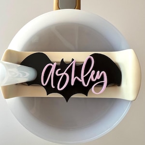 Adorno de Halloween personalizado de Stanley / Etiqueta con nombre de Stanley / Adorno de murciélago de Stanley / Accesorios para la Copa Stanley / Placa con nombre de Stanley / 30-40 oz H2.0