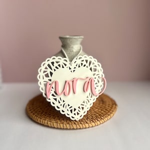 Valentine&#39;s Day Doily Tag | Valentine&#39;s Day Gift Tag | Custom Tag | Scallop Heart | Doily Heart Tag | Valentine&#39;s Day Name Tag