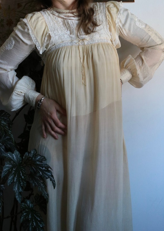 Antique 1910s/1920s Cream Silk Chiffon Nightgown