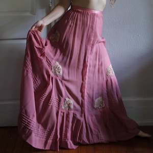 Antique Victorian/Edwardian 1890s 1900s Sheer Pink Skirt w/ Irish Crochet Tulips