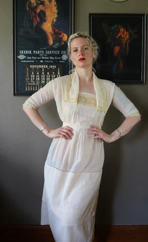 Antique Créme & Ecru Lace Edwardian Lawn Dress