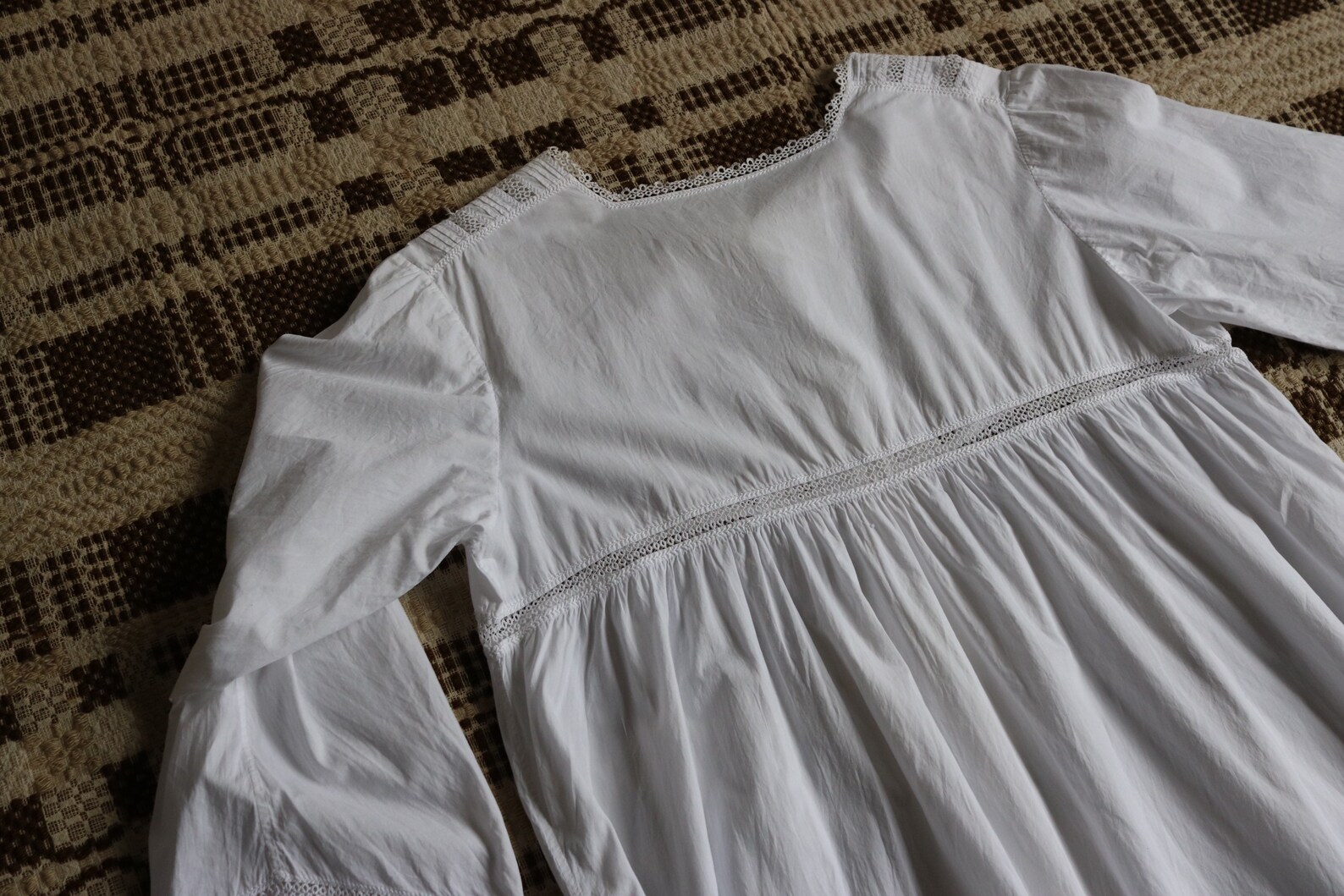 Antikes weißes Baumwoll Nachthemd mit Tatting Inlay | Etsy