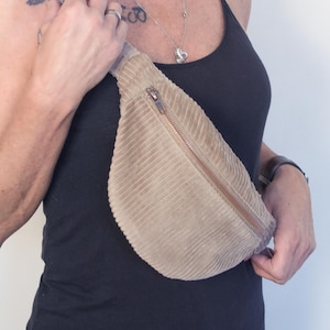 Corduroy bum bag taupe, crossbody bag light brown, hip bag with interchangeable strap