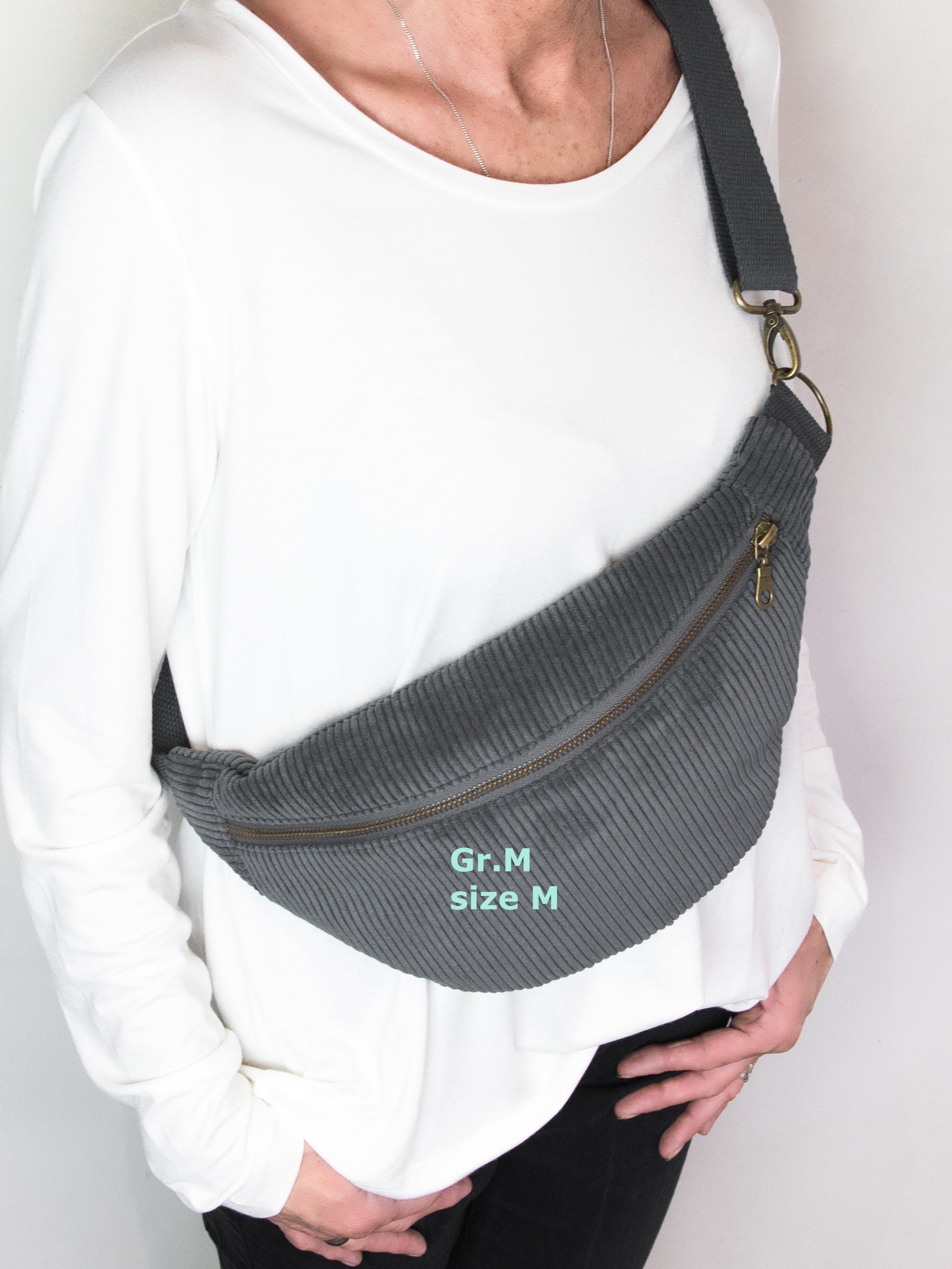 Sac banane en velours cotele gris sac a bandouliere gris fonce sac banane graphite Etsy France
