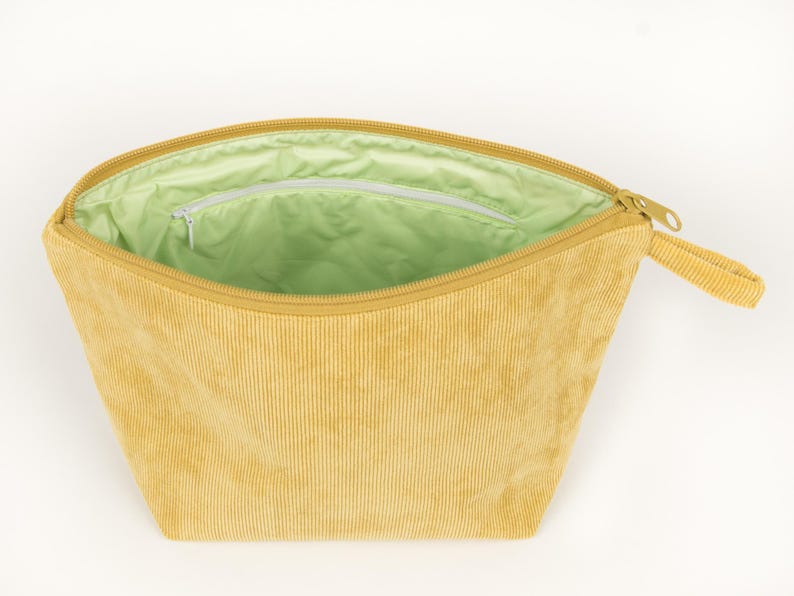 Corduroy Toiletry Bag XXL – Cosmetic bag with inner compartments & water-repellent lining, in 4 sizes and many colors, hangable image 16