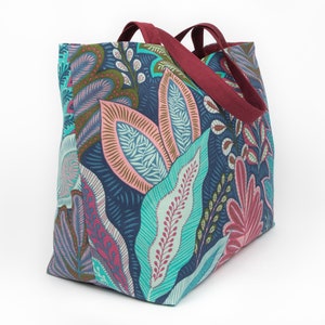 Beach bag XXL, shopper bag with zipper, water-repellent, foldable shopping bag, large bathing bag image 5