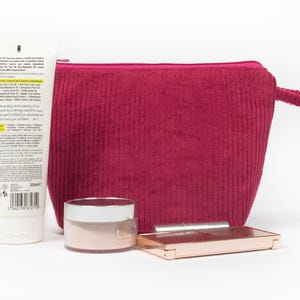 Corduroy Toiletry Bag XXL – Cosmetic bag with inner compartments & water-repellent lining, in 4 sizes and many colors, hangable image 9