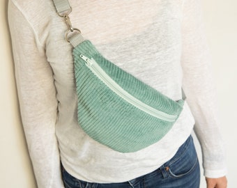 Bauchtasche Cord, mint, minimalistische Hüfttasche, Hip Bag, Crossbody Tasche