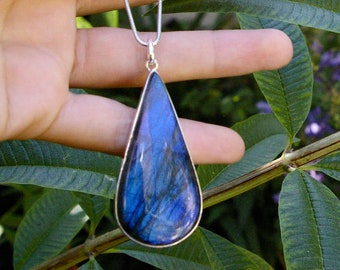 MYSTICAL Teardrop Labradorite Pendant - Beautiful Blue Glow - 925 Sterling Silver - Natural Gemstone - Ethically Handmade - 25mm x 50mm