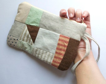 Pretty Patchwork Zipper Wristlet - Fully lined and padded zip purse in cotton, linen, stripes, ivory, white, chocolate, green, cream OOAK