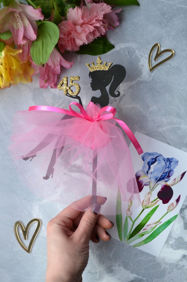 Cumpleaños chica pastel Topper mujer sentada silueta con ...