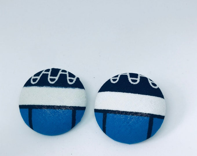Button Earring