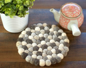 Large felt ball trivet - 8" ZEN color coaster / heating pad / teapot pad / 100% wool