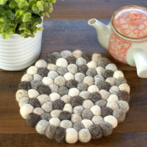 Large felt ball trivet - 8" ZEN color coaster / heating pad / teapot pad / 100% wool