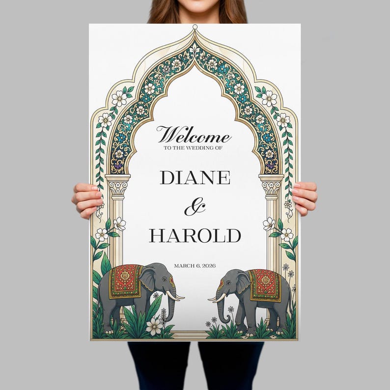 Peut inclure: Une affiche de bienvenue de mariage rectangulaire avec une arche orn&eacute;e de motifs floraux bleu sarcelle, dor&eacute;s et blancs. Le texte indique Welcome to the wedding of Diane & Harold March 6, 2026. Deux &eacute;l&eacute;phants gris avec des couvertures rouges et dor&eacute;es.