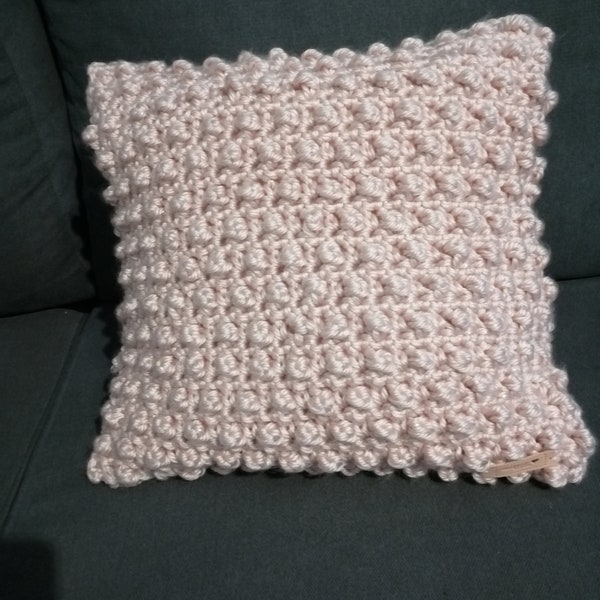 Coussin au crochet