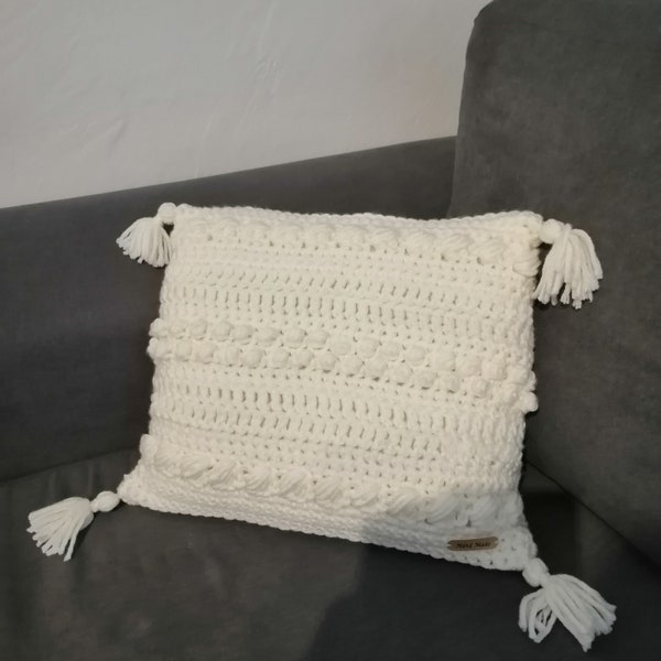 Coussin de décoration au crochet