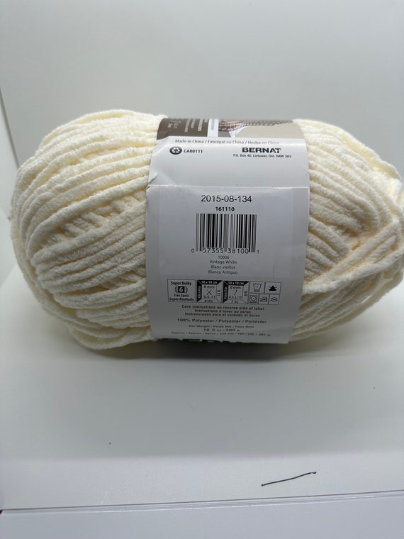 Bernat Blanket Yarn in Antique White Color off White Blanket -  Norway