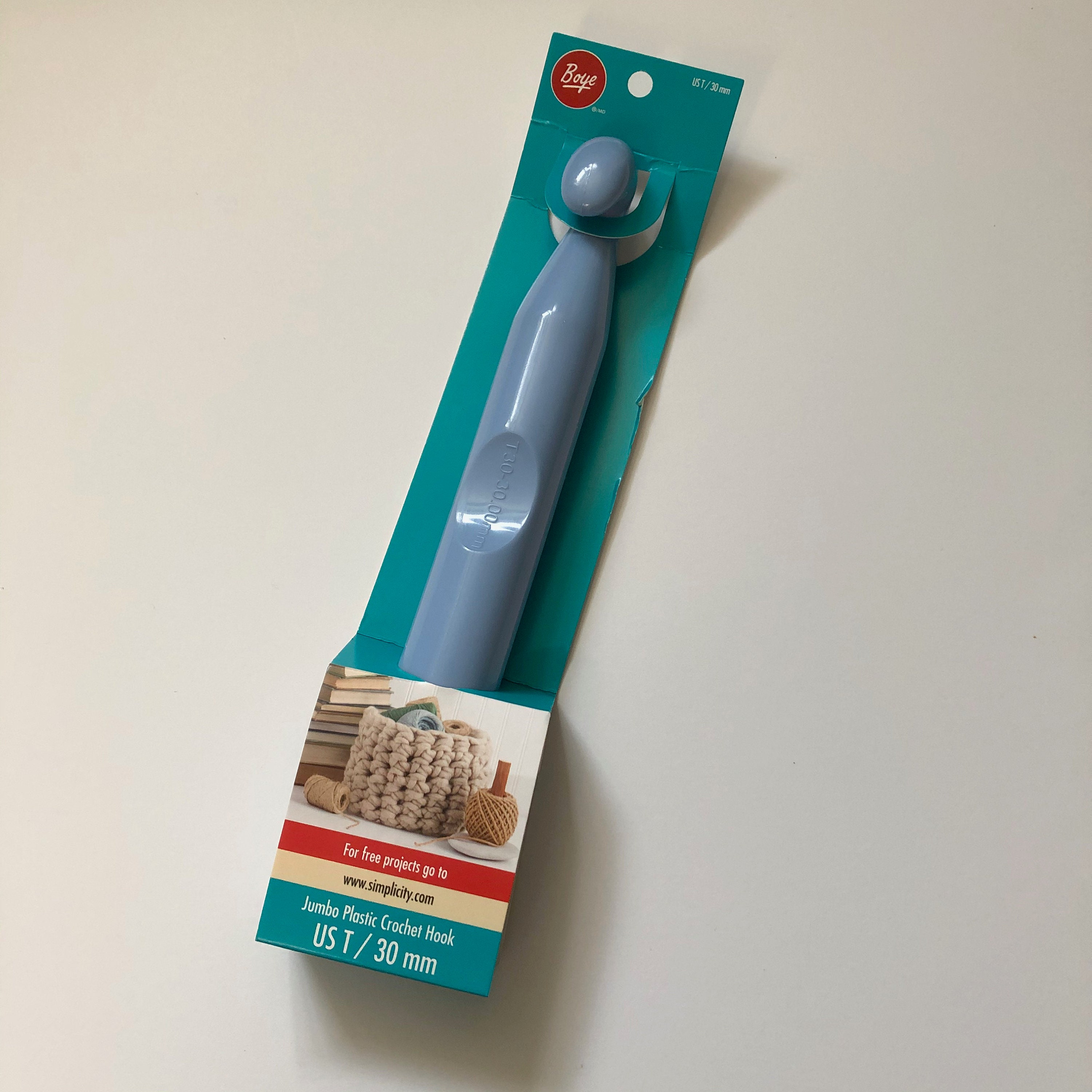 boye jumbo crochet hooks