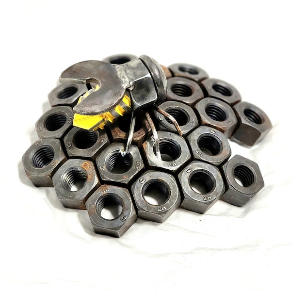 Reclaimed Scrap Metal Rustic Industrial Drill Bit & Bolt Bee on Nut Honeycomb Weld Art Sculpture Large