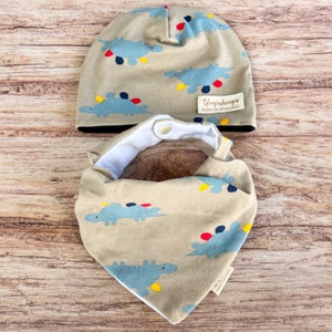 Coordinated spring hat and newborn bandana. Dinosaur baby cotton hat. image 2