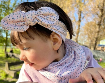 Adjustable hair band with bow. Light pink baby and girl headband.