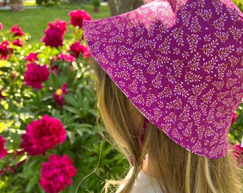 Baby girl's sun hat. Bucket hat for girls. Pink fisherman with flowers.
