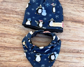 Winter hat and neck warmer bandana for newborns. Blue baby hat with penguins.