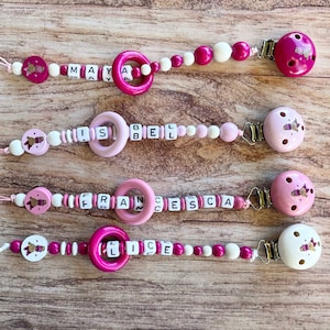 Baby Bear. Wooden pacifier chain. Pacifier holder customizable with name. Birth gift.