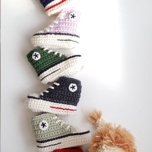 “Converse” slipper style 0-3 months