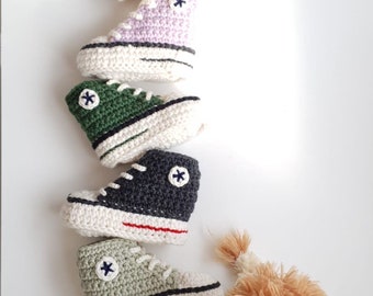 “Converse” slipper, 3-6 month style