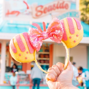 Neon Pink Flounder Mouse Ears