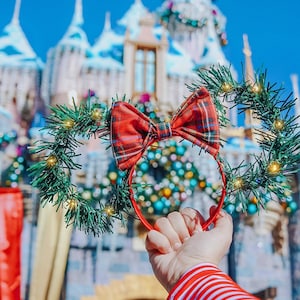 Disney ears, christmas ears, christmas mouse ears, holiday mouse ears, minnie mouse ears, Christmas headband, Christmas wreath