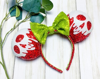 Evil Queen Snow White Villain Poison Apple Mouse Ears