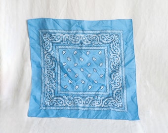 Vintage lichtblauwe bandana, westerse vierkante sjaal